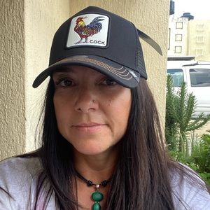 Meet your Posher, Rox